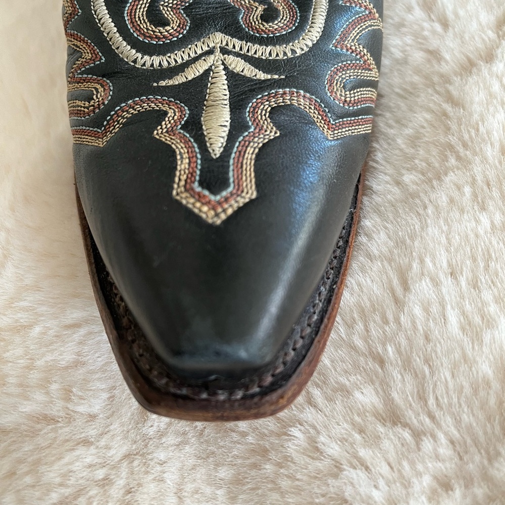Lucchese Black Leather Western Cowboy Boots Stitched embellishments Rare 9.5 M! - Picture 5 of 16